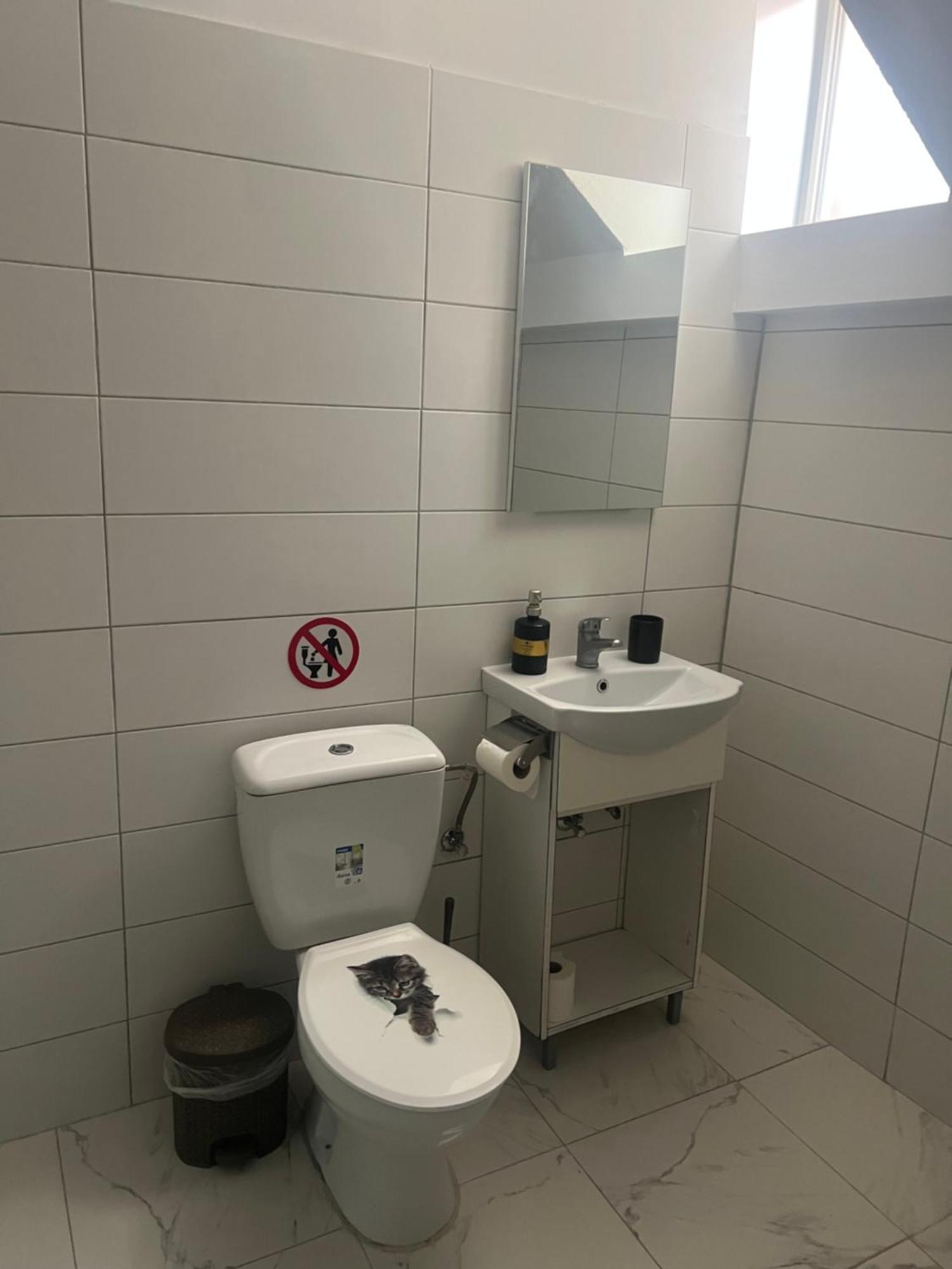 Centrally Located Private Rooms Heraklion  Екстер'єр фото