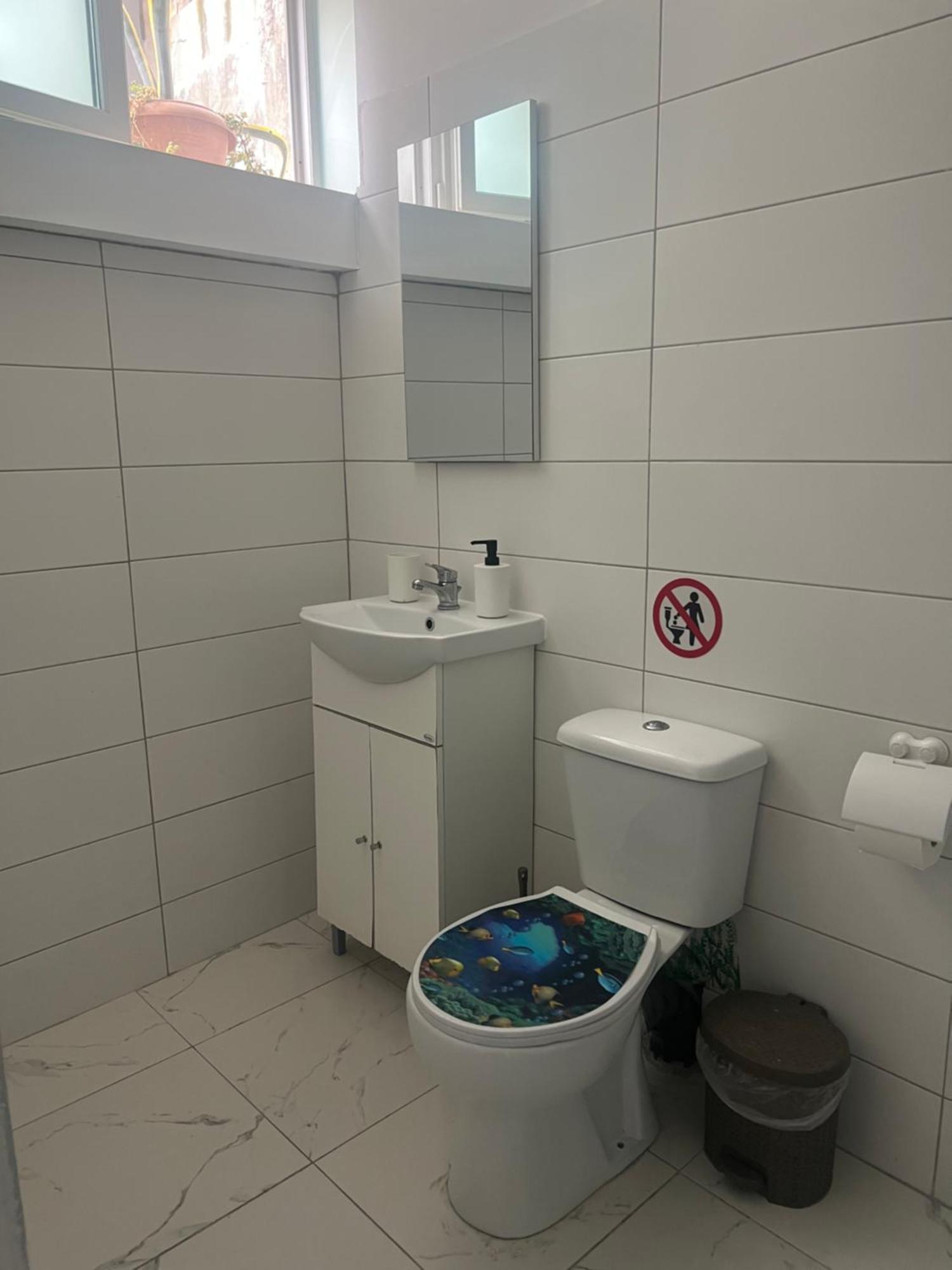 Centrally Located Private Rooms Heraklion  Екстер'єр фото